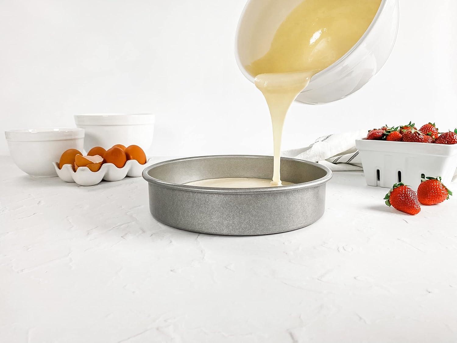 image:imageUSA Pan Bakeware Round Cake Pan 9 inch Nonstick amp Quick Release Coating Made in the USA from Aluminized Steel Set of 2Aluminized Steel