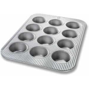 USA Pan 1200MFLD-ST Bakeware Nonstick Cupcake and Muffin Pan with LId