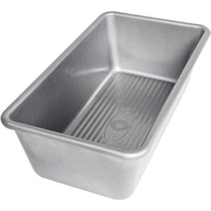 USA Pan Bakeware Seamless Nonstick Standard Bread Loaf Pan, 8 x 4.5 x 2.75(Small)